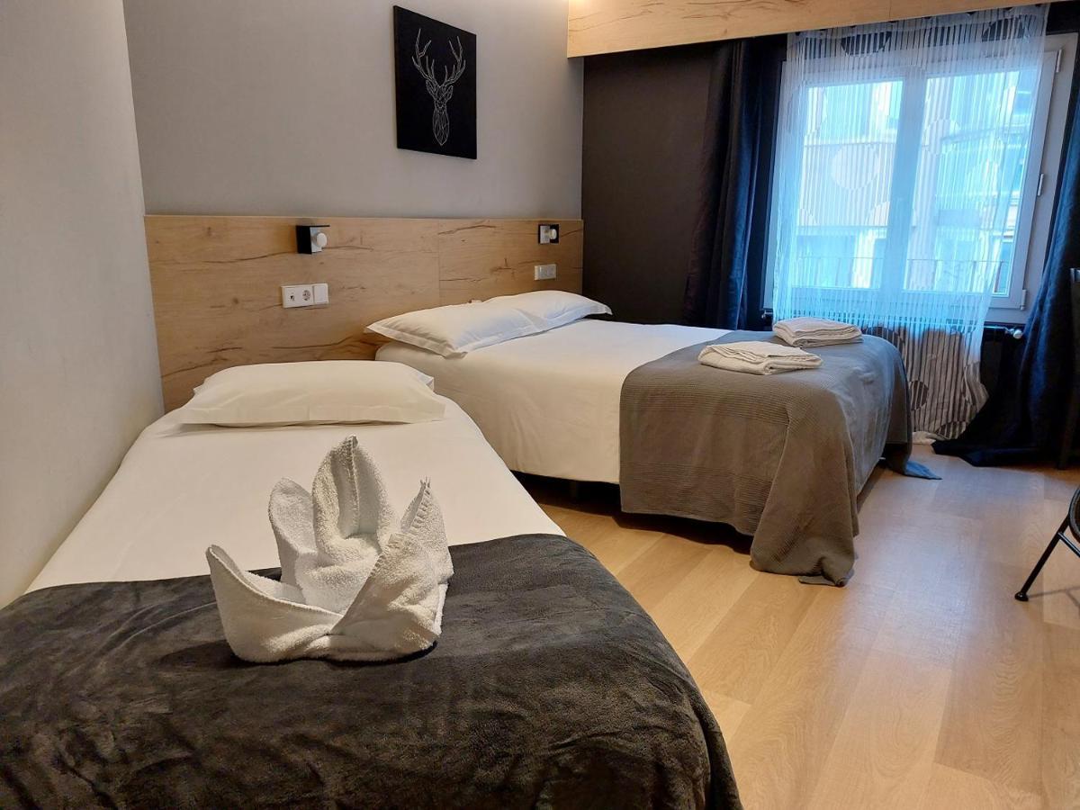 Hotel Mirtil Pas De La Casa Bagian luar foto