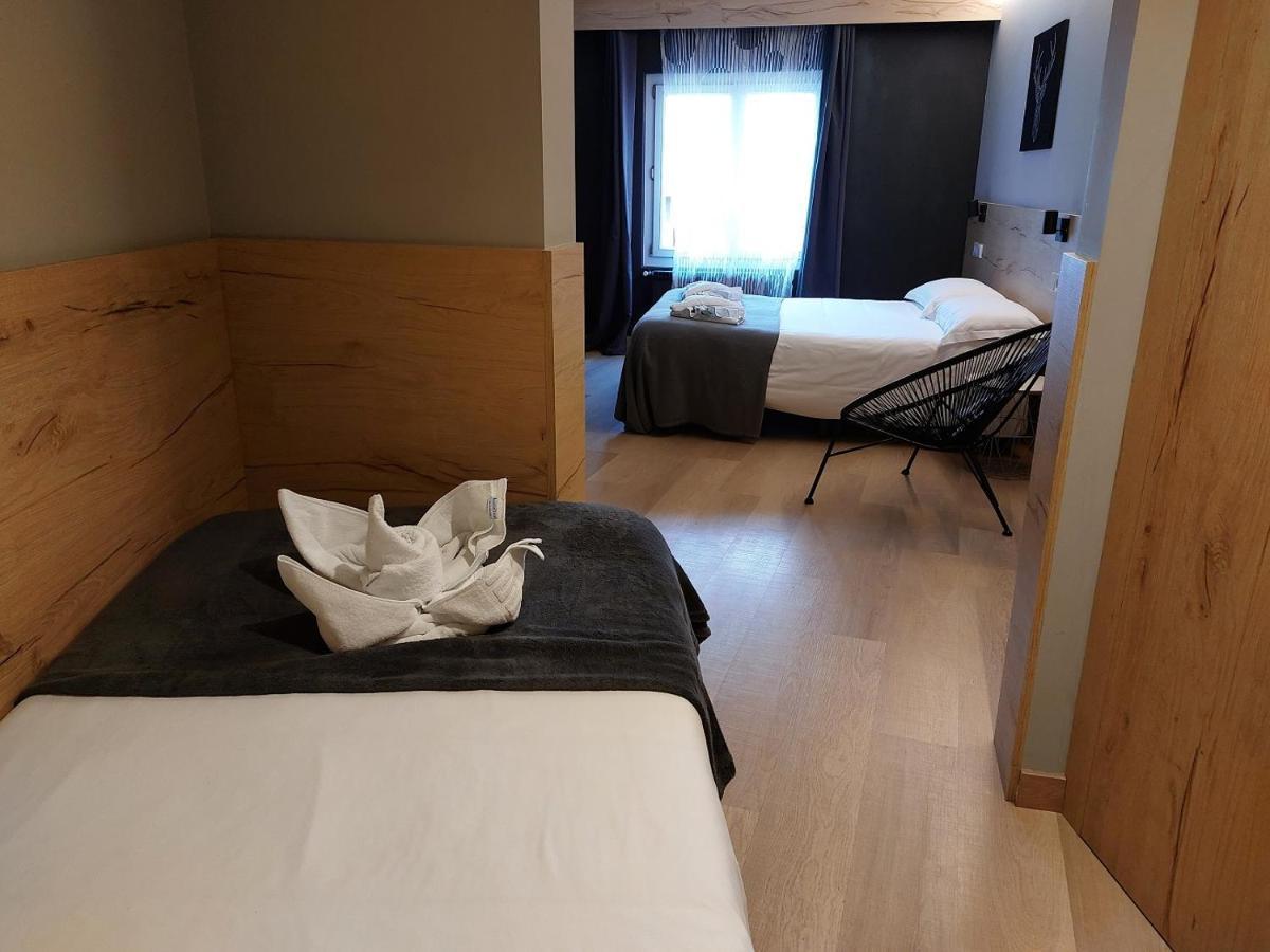 Hotel Mirtil Pas De La Casa Bagian luar foto